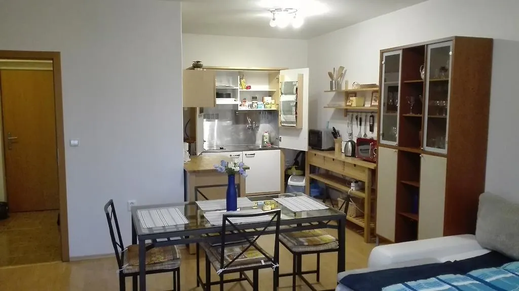 Apartment Mojmirova Prag